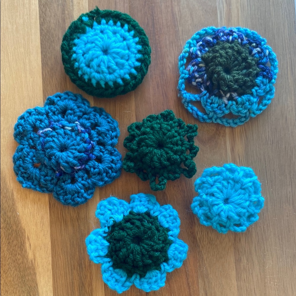 Handcrafted Crochet Flower Set Blue and Green - Picture 8 of 8